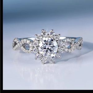 Gorgeous Round Cubic Zirconia Wedding Ring Elegant Women Bridal Engagement